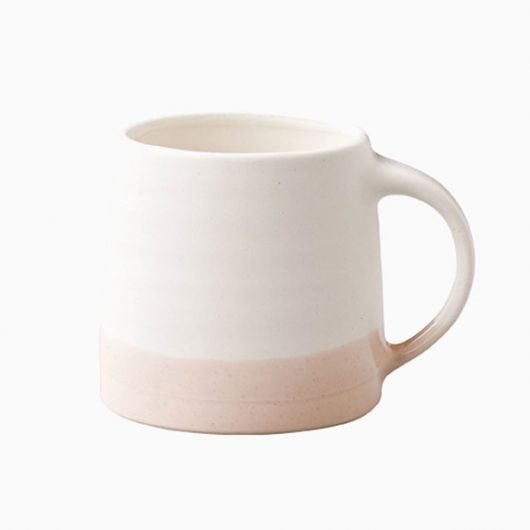 ><div class='overley'><a href='/urun/kulplu-beyaz-bardak'><i class='flaticon-shopping-bag'></i></a></div><span class='onsale'>İndirim!</span></div><div class='content-desc text-center'><h2 class='loop-product-title'><a href='/urun/kulplu-beyaz-bardak'>Kulplu Beyaz Bardak</a></h2><span class='price'>30.00<span>USD</span></span></div></div></div><div class='col-lg-4 col-md-6 mb-80 md-mb-40'><div class='product-list'><div class='image-product'><img src='/u/i/shop/6.jpg' alt=